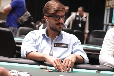 Yuri Martins lidera brasileiros classificados ao Dia 2 do Evento #73 da WSOP