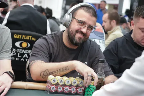 André Akkari aplica "uma das maiores bad beats que já dei" no Main Event da WSOP