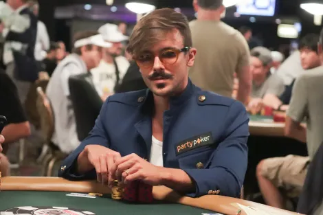 Yuri Martins bate recorde brasileiro na WSOP com mais uma mesa final