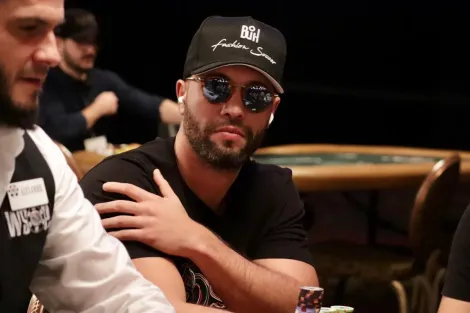 Leonardo de Souza cai na mesa final do One More for One Drop da WSOP