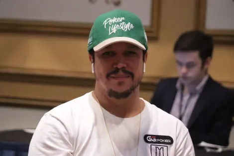 Felipe Mojave avança para o Dia Final do 10K Razz Championship da WSOP