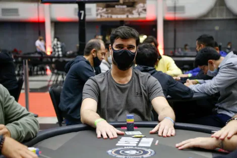 Bernardo Rocha é campeão do Mini Super Tuesday do PokerStars