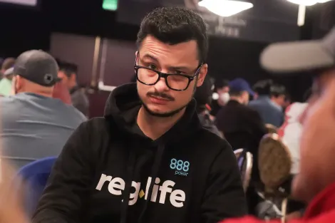 "Eu, o poker e uma câmera": Mario Jr. traz bastidores da WSOP 2022