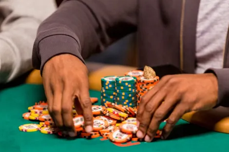 Misclick termina em forra de US$ 189 mil na WSOP em história bizarra