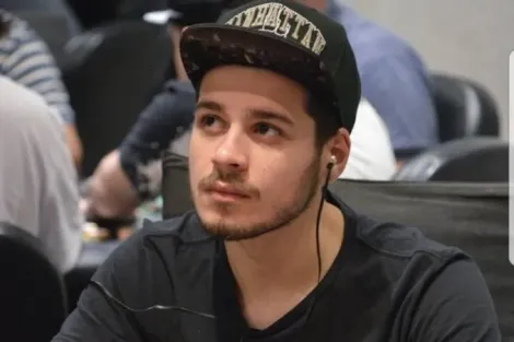 Vinícius Trindade vence o Mini Bounty Builder HR do PokerStars em dobradinha brasileira