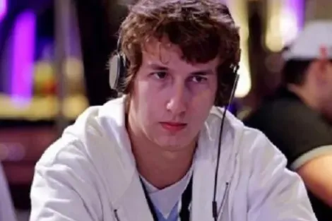 Rafael Eltz forra pesado com dois pódios no PokerStars