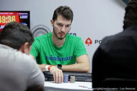 Carlos Ribeiro cai em cooler com JJ na reta final do EPT Barcelona