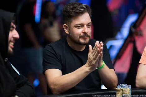 Hero call e fim de dia: Fabiano Kovalski mostra leitura afiada no EPT Barcelona