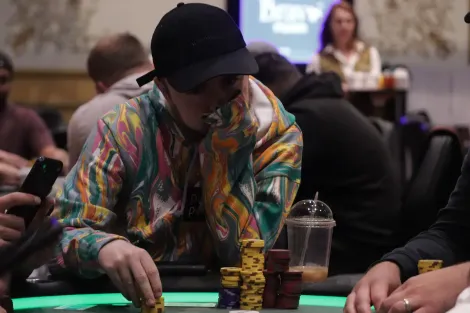 Sem moral? Patrick Leonard cai após levar call bizarro na WSOP Online