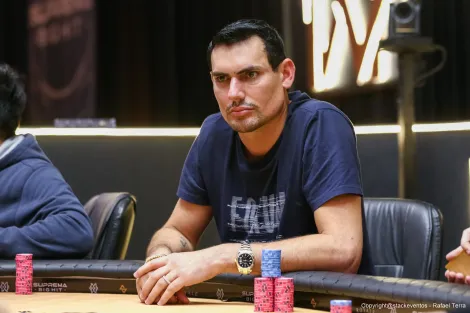 Leandro Zavodini lidera o Dia 3 do Main Event do Suprema Big Hit