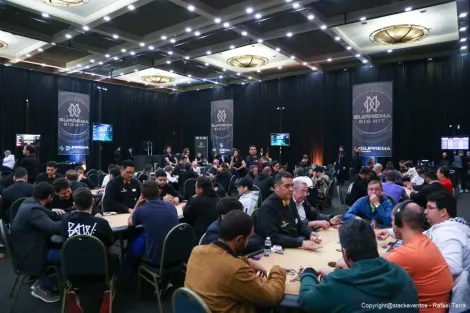 Suprema Big Hit tem segunda-feira decisiva com Main Event e High Rollers