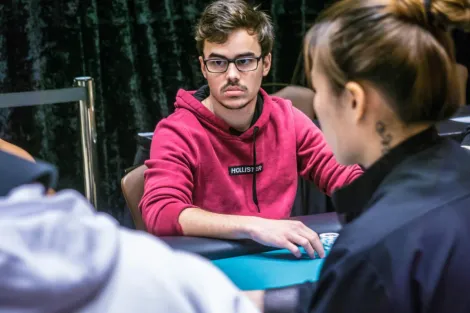 Bruno Lanzarini leva seis dígitos com FT em field gigante no WPT Tampa