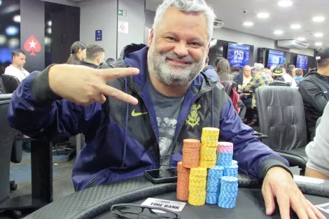 Marco Duran assume a liderança do Main Event do MasterMinds Millions