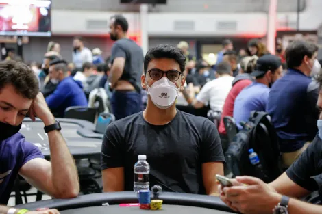 Pablo Brito forra pesado com título no Bounty Hunters Super HR da WSOP Online