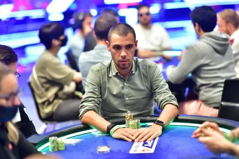 Em grande fase, Rui Ferreira faz miséria com três títulos no WCOOP 2022