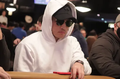 Dante Goya avança como chip leader no Evento #79-High do WCOOP