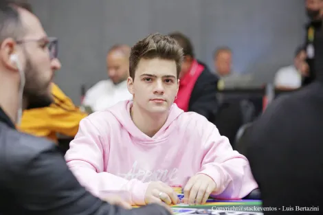 Rafael Furlanetto é campeão do Bounty Hunters HR Deepstack da WSOP Online