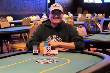 Joshua Reichard conquista 13° anel da WSOP Circuit e se aproxima de recorde