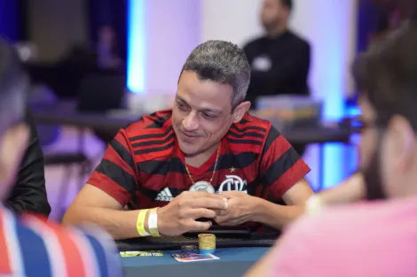 Gustavo Valença vence com JJ após adversário flopar monstro no NPS Pixbet Salvador