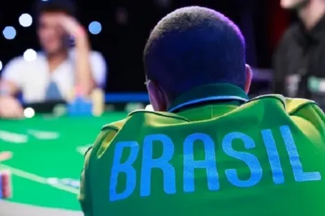 "guiilhermex’" alcança o pódio no Sunday Million em grande mesa final