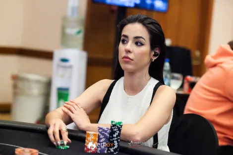 Laura Cintra lidera brasileiros classificados no Main Event do Enjoy Poker Tour