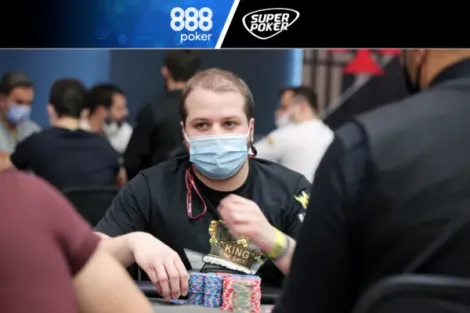 Luciano Hollanda fatura alto com cravada e vice no 888poker