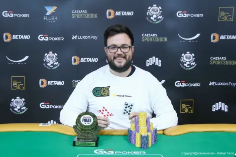 Caio Almeida bate Leo Ripper no HU e leva NLH Turbo PKO da WSOP Brazil