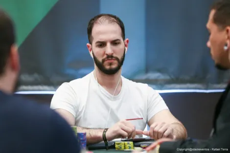 Murilo Milhomem segue líder no ranking de Omaha do BSOP; Arenstein encosta