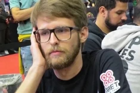 Felipe Hoffmann é campeão do Evento #3-Medium do WCOOP Take 2