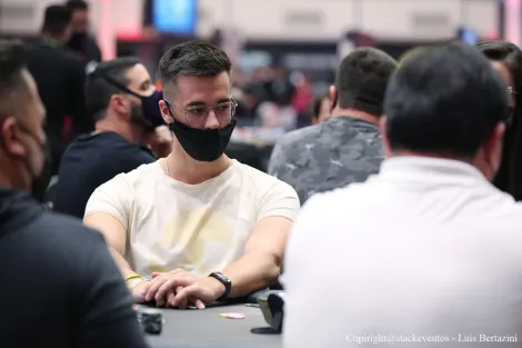 Dalton Hobold faz duas mesas finais e forra pesado no PokerStars