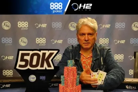 Julio Santista é campeão do 50K Experience no H2 Club São Paulo