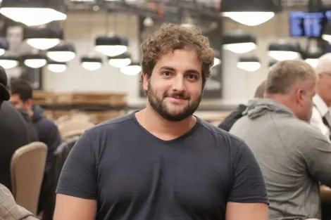 João Simão é o melhor brasileiro no Main Event da OSS do Americas Cardroom