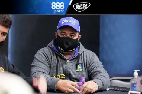 Alen Fillipi é campeão do PKO Rumble US$ 109 do 888poker