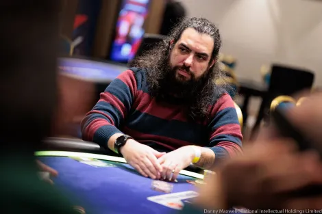 Elias Neto avança no Dia 1A do Main Event do EPT Praga