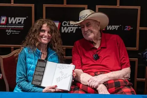 Livro de Doyle Brunson rende história mágica no WPT World Championship; entenda