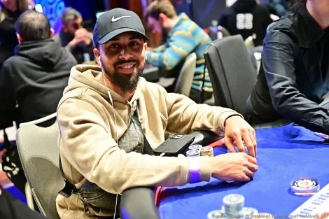 Jordan Saccucci é o líder da mesa final do Main Event do EPT Praga