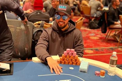 Rafael Reis lidera brasileiros nos Dias 1A/1B do Mystery Bounty do WPT World Championship