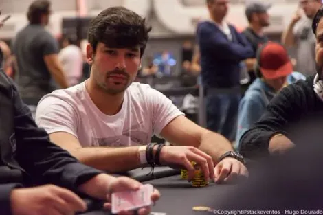 Henrique Coutinho é bronze no Evento #33-H da New Year Series do PokerStars