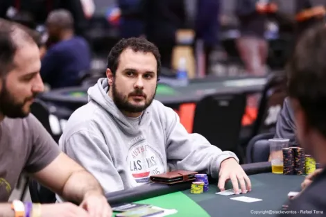 Gabriel Baleeiro faz acordo no 4-handed do PLO Hi-Lo do PCA