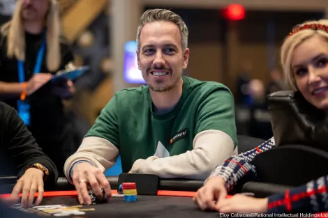 Mas já? Lex Veldhuis sofre cooler surreal no primeiro nível do PSPC