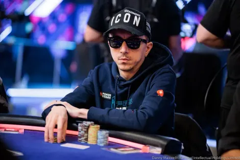 Razvan Belea avança como chip leader no Dia 5 do Main Event do EPT Paris