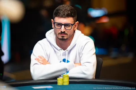 Allan Mello avança ao Dia Final do Main Event do APT Online no GGPoker