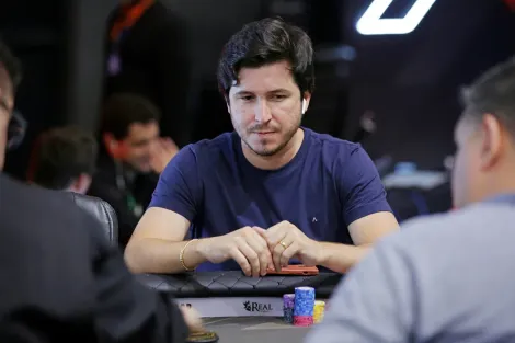 Dennys Ramos lidera Dia 1A do Super MILLION$ da WSOPC Spring