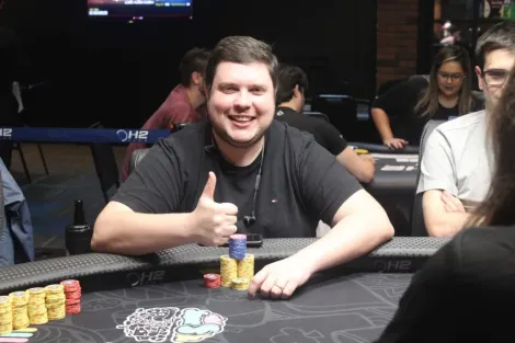 Anderson Kubicke é campeão do Mini Bounty Builder HR do PokerStars