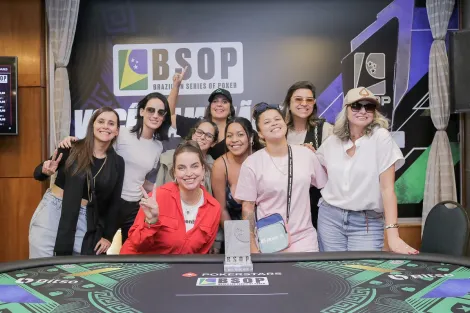 Regina Cassab é a chip leader da FT do Ladies do BSOP São Paulo; garantido foi dobrado