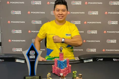 Fabio Murakami fatura o título do Main Event Double do MasterMinds