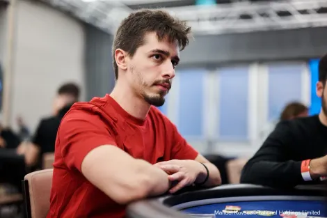 Felipe Ketzer tem KK quebrado em all in triplo incrível no EPT Monte Carlo