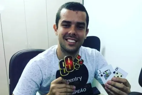 Douglas Rodrigues leva grande forra com título do Evento #8-M do SCOOP