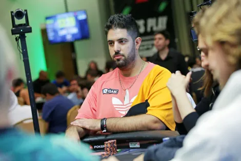 Victor Pertile vence o SCOOP Side Event US$ 320 NLHE PKO do PokerStars