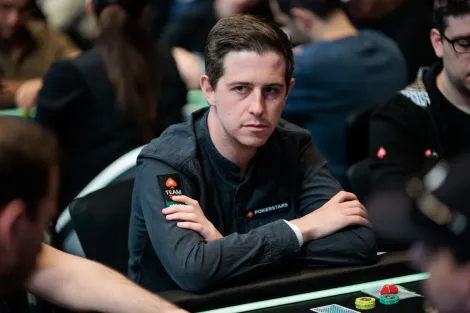 Streamer do PokerStars transforma US$ 55 em US$ 76 mil no SCOOP